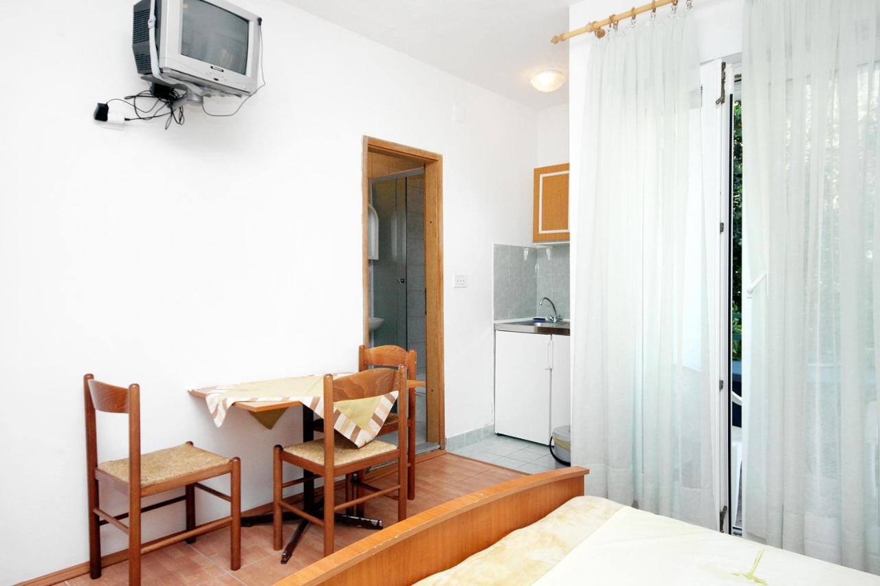 Apartments By The Sea Drvenik Donja Vala, Makarska - 6701 Exteriér fotografie